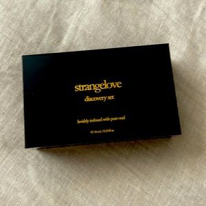 Sample set of 5 x 2ml EDP bottles.